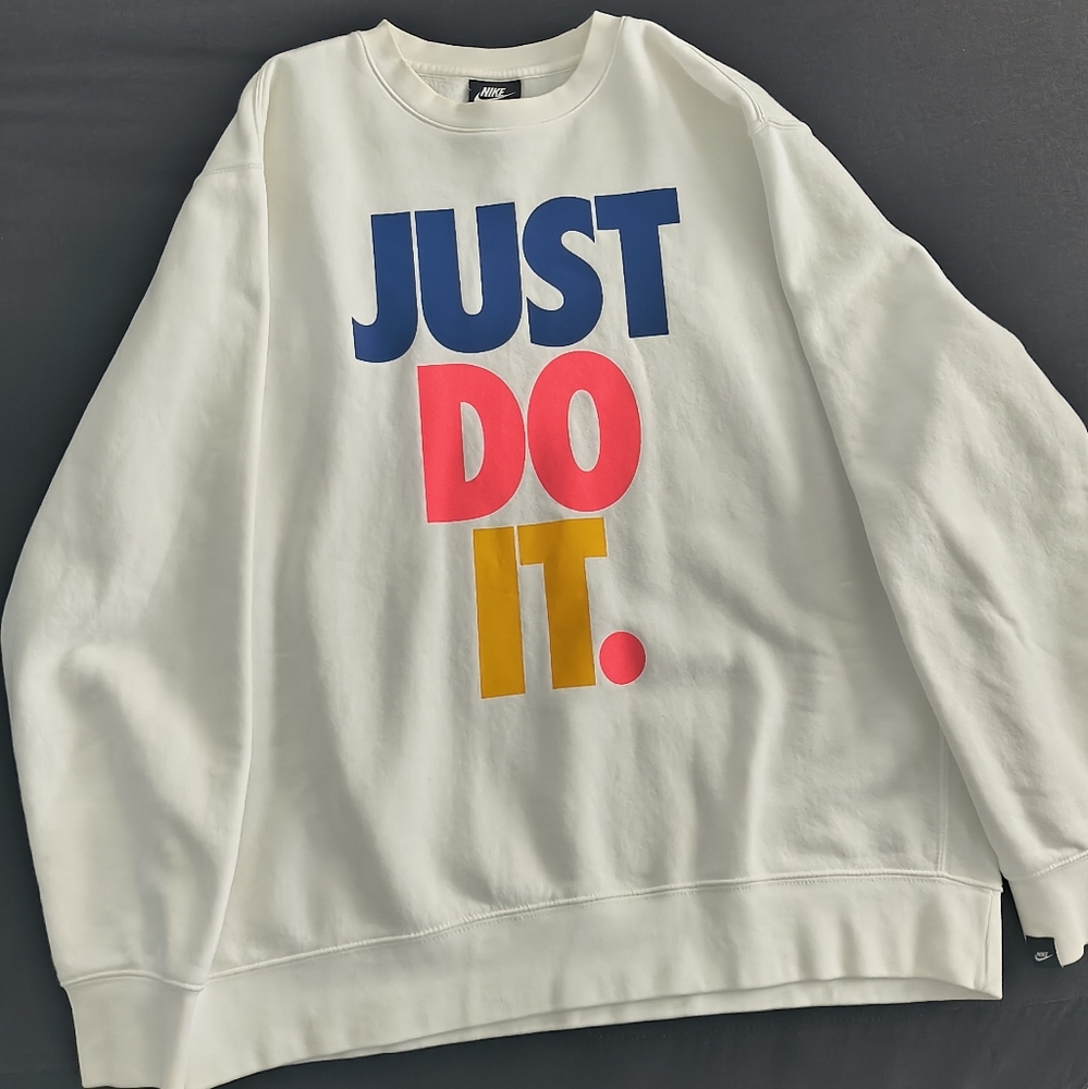 Mens White Nike Just Do It Sweatshirt